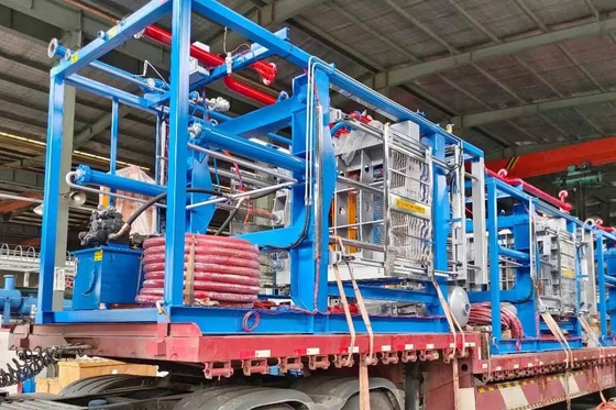 Máquina de molde expulsando da folha da espuma do EPS do poliestireno